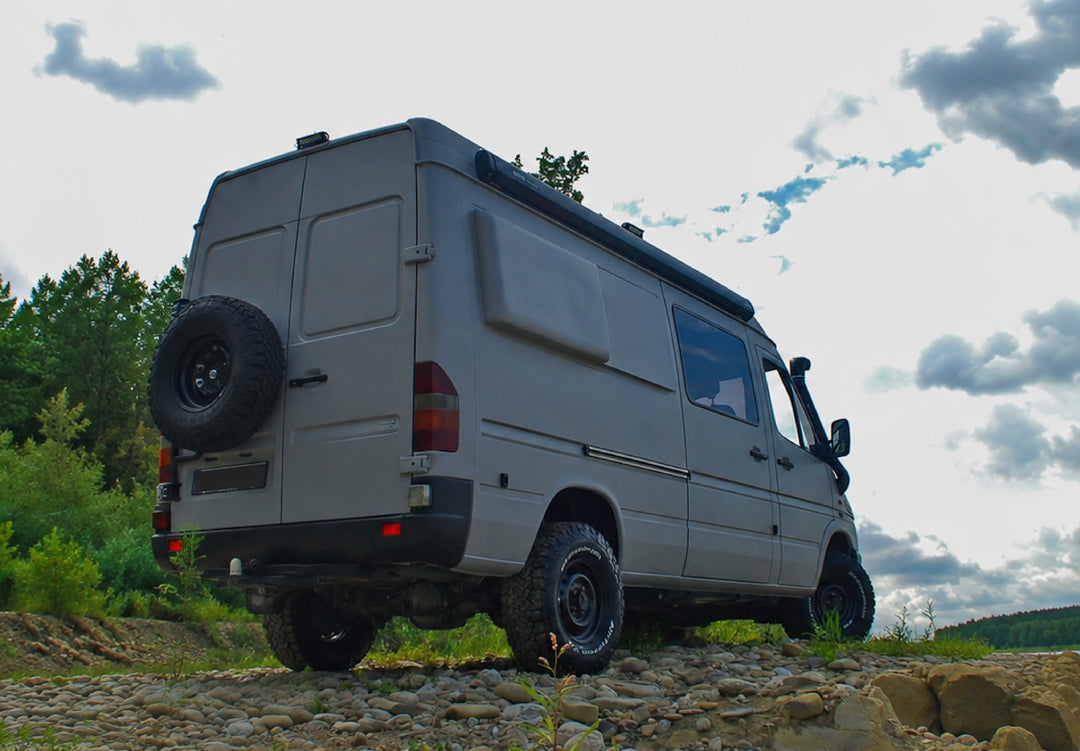 Extensión lateral (Petaca) (1 pieza) Mercedes Sprinter W901/W902/W903 / VW LT2 (1996-2006) (Lado derecho o izquierdo - 1 unidad)