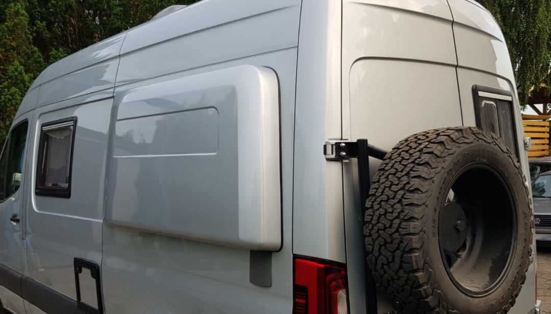 Extensión Lateral (Petaca) (1 pieza) – Mercedes Sprinter W906/W907 / VW Crafter (Lado izquierdo - 1 unidad)