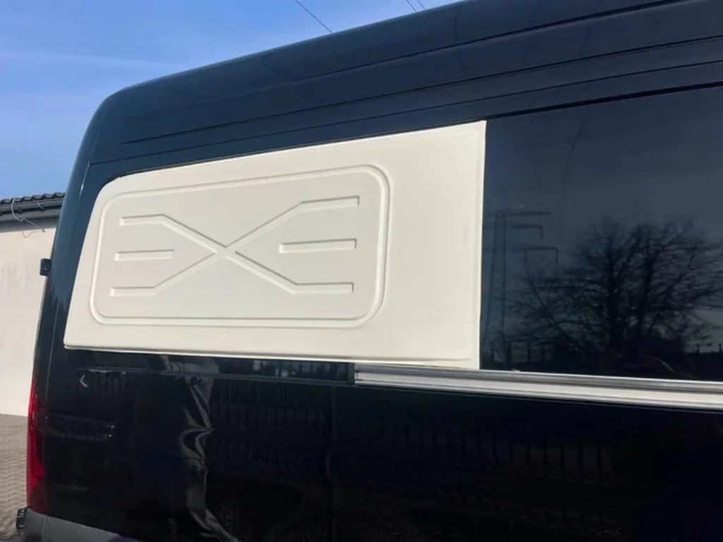 Extension lateral (Petaca) (1 pieza) – Mercedes Sprinter W906/W907 / VW Crafter (Lado derecho o izquierdo - 1 unidad)